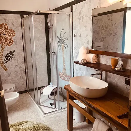 Ca Donzella Oda ve Kahvaltı Lazise