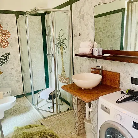 Ca Donzella Oda ve Kahvaltı 4*