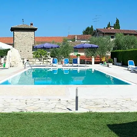 Residenza Ca Donzella Bed & Breakfast 4*