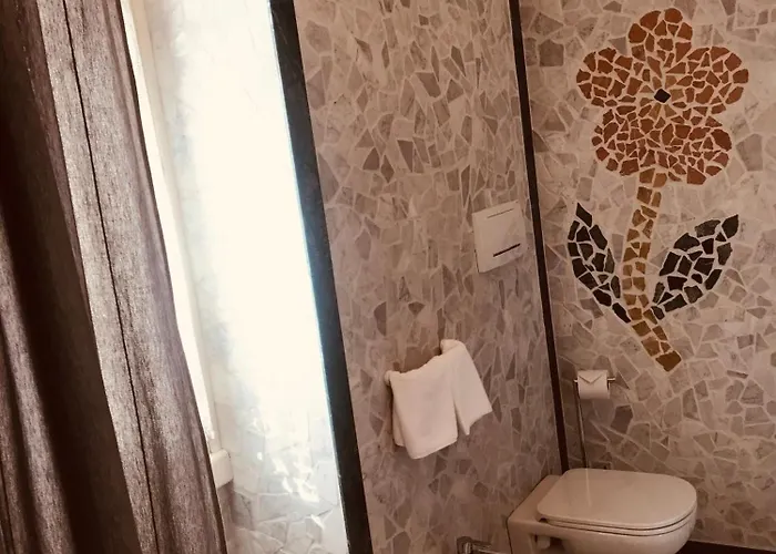 فندق مبيت وإفطار Ca Donzella لاتيزي