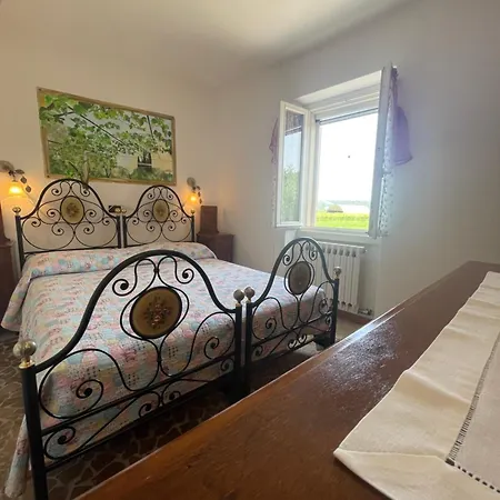 Ca Donzella ベッド・アンド・ブレックファスト ラツィーゼ